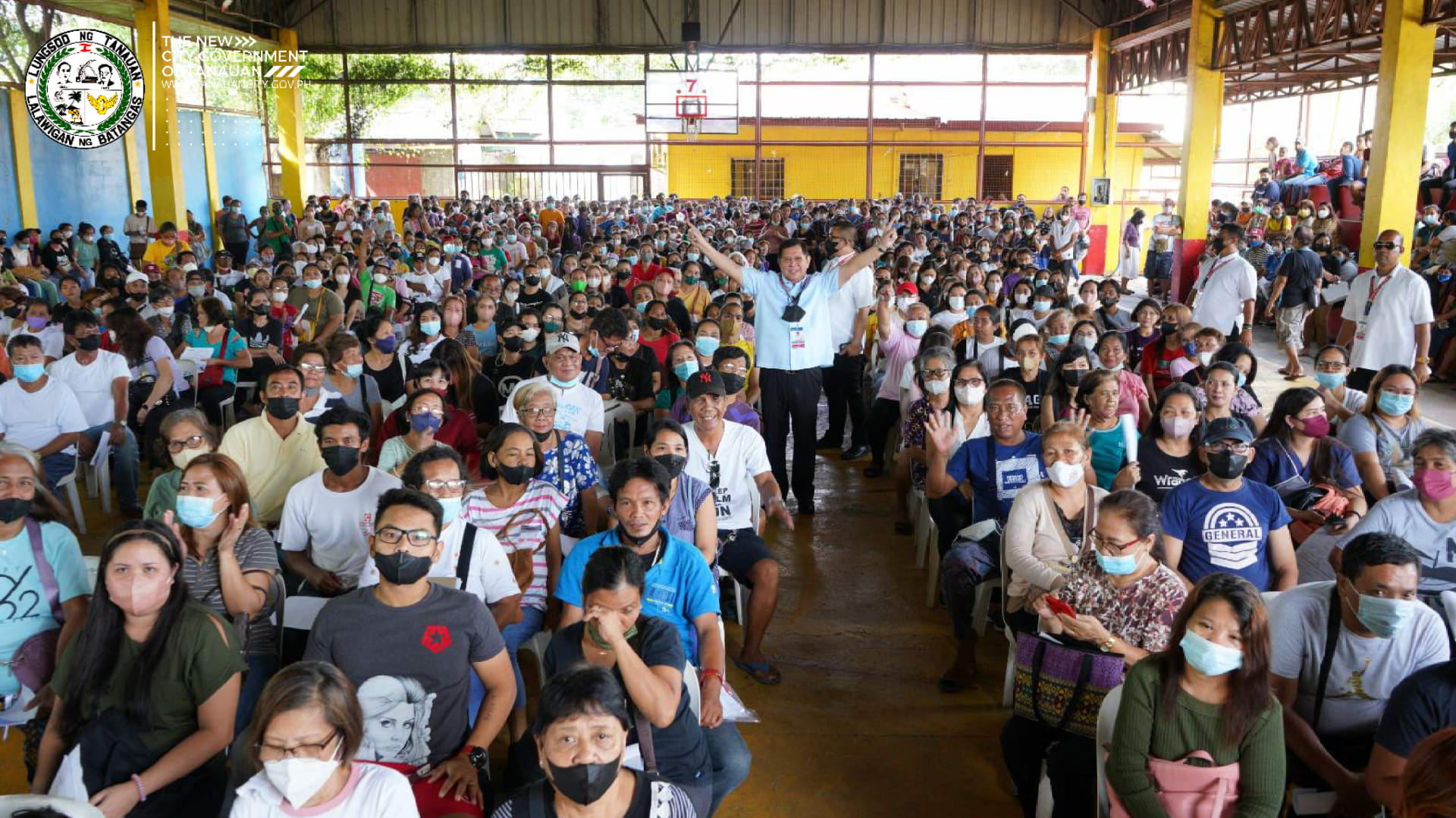 DSWD AICS para sa 812 na mga kababayan