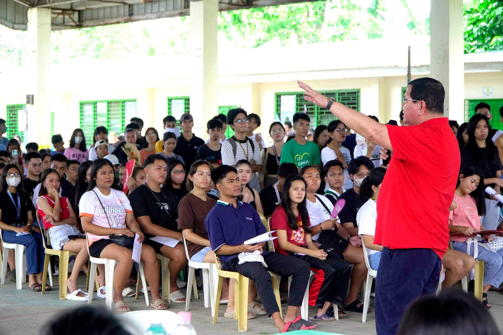 Kabuuang 875 na Tanaueñong mag-aaral mula sa Brgy. Pagaspas ang nabigyan ng Educational Assistance