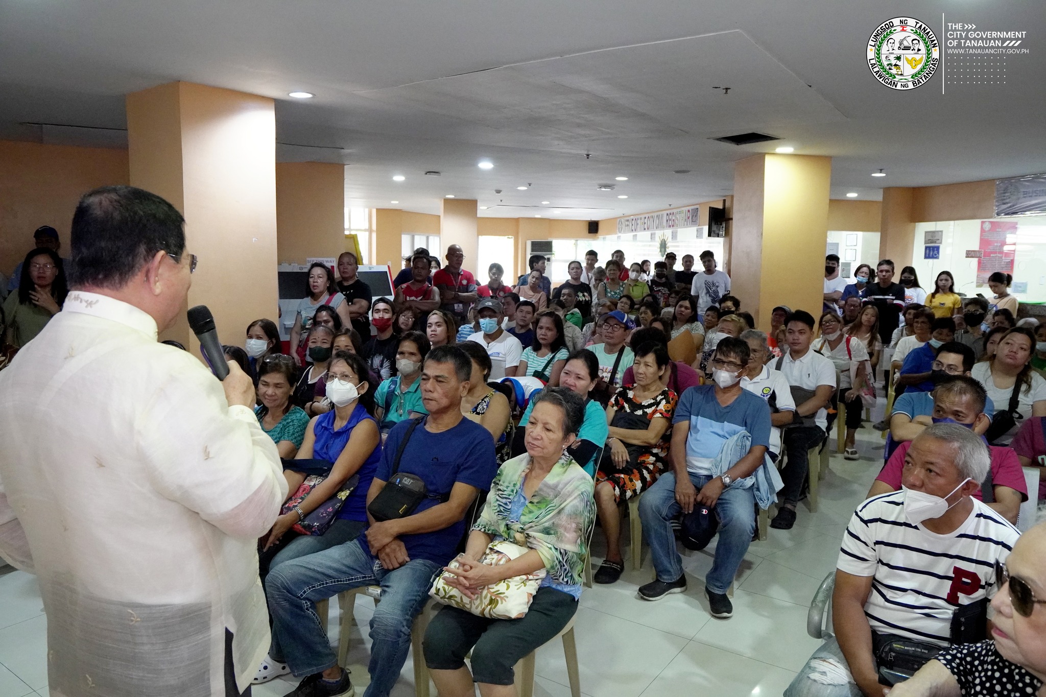 Local AICS para sa mga Tanaueño, ipinamahagi ni Mayor Sonny Perez Collantes!