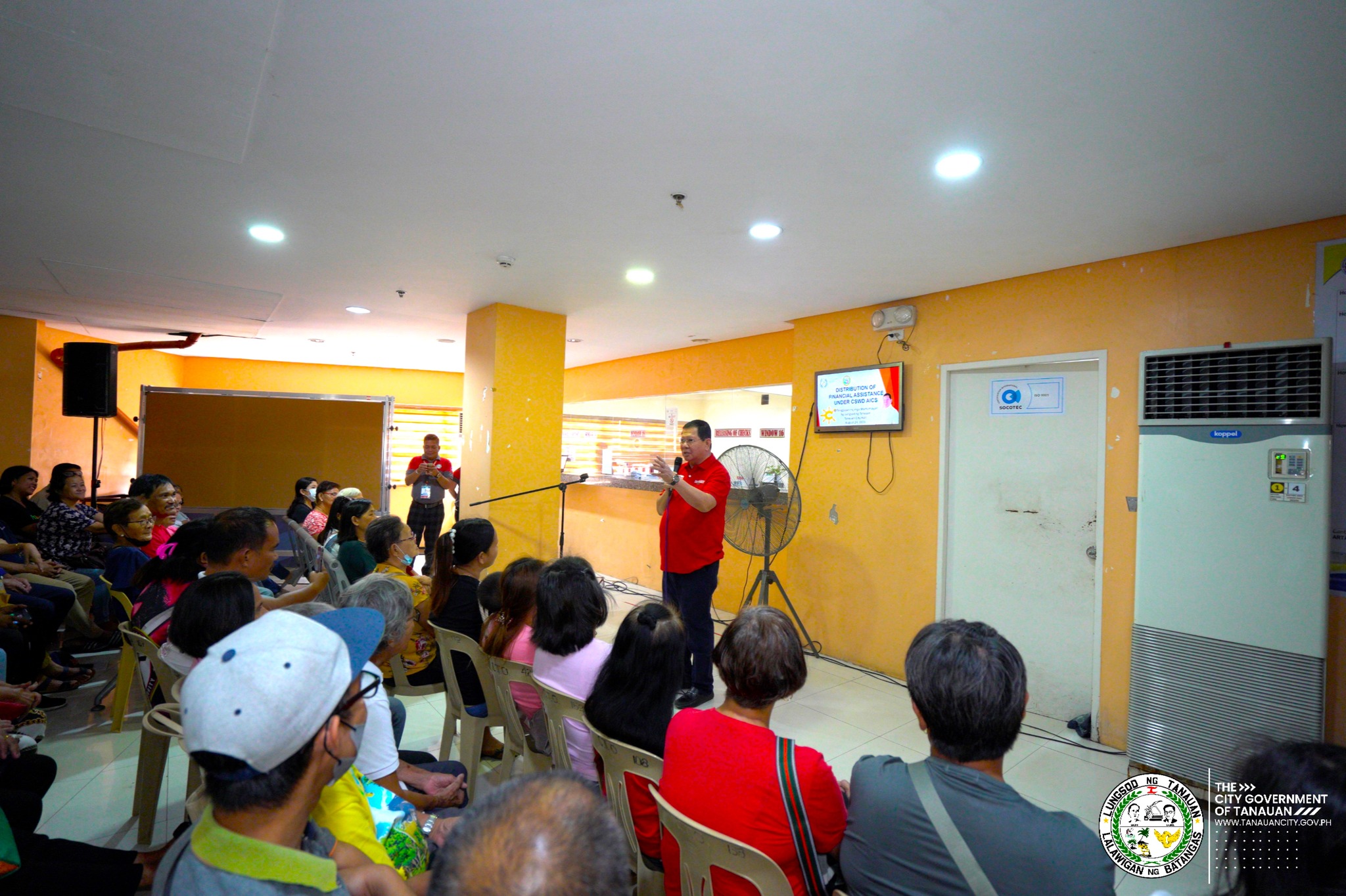 Local AICS para sa mga Tanaueño, ipinamahagi ni Mayor Sonny Perez Collantes!