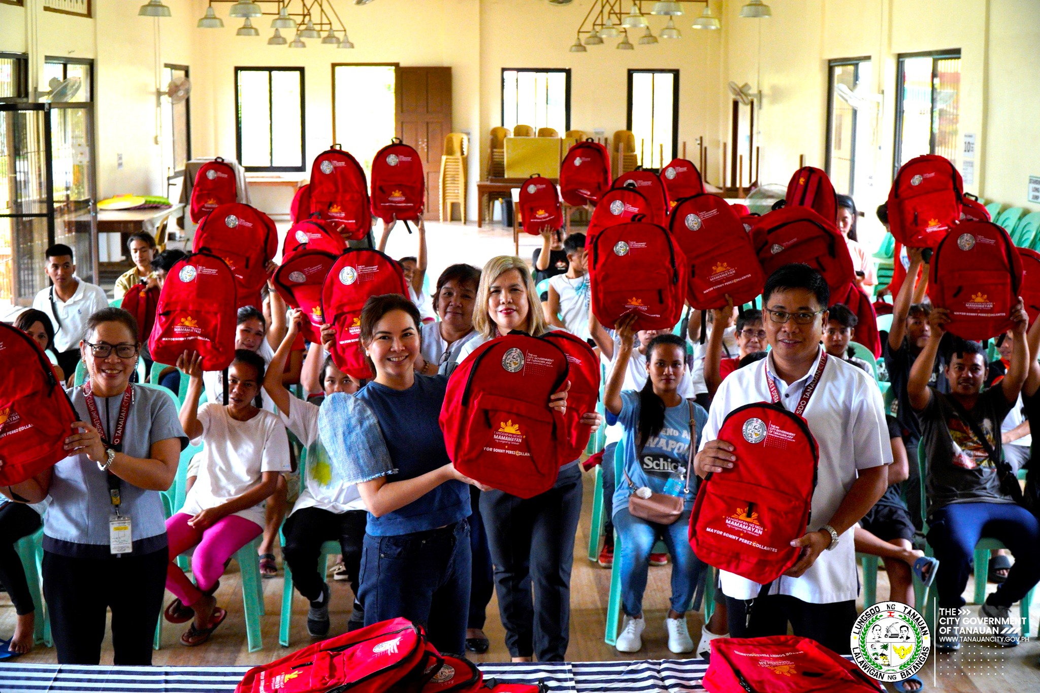 School Bags at Supplies para sa ALS Learners!