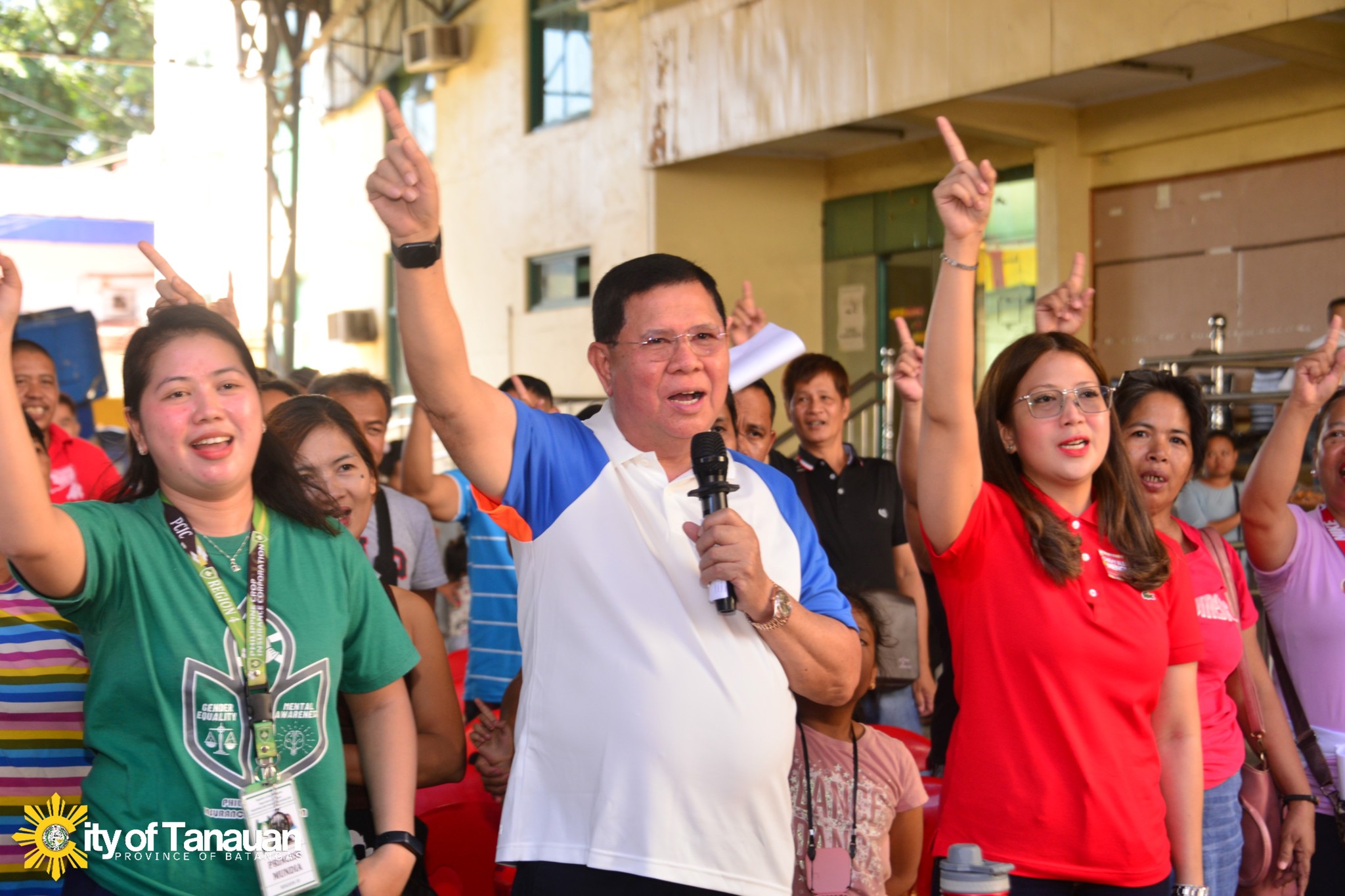 Free Life & Accident Insurance Para Sa Mga Livestock Farmers