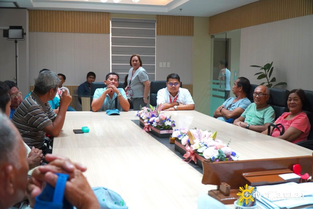 mayor sonny collantes, mayor sonny perez collantes, tanauan city mayor, mayor of tanauan city batangas