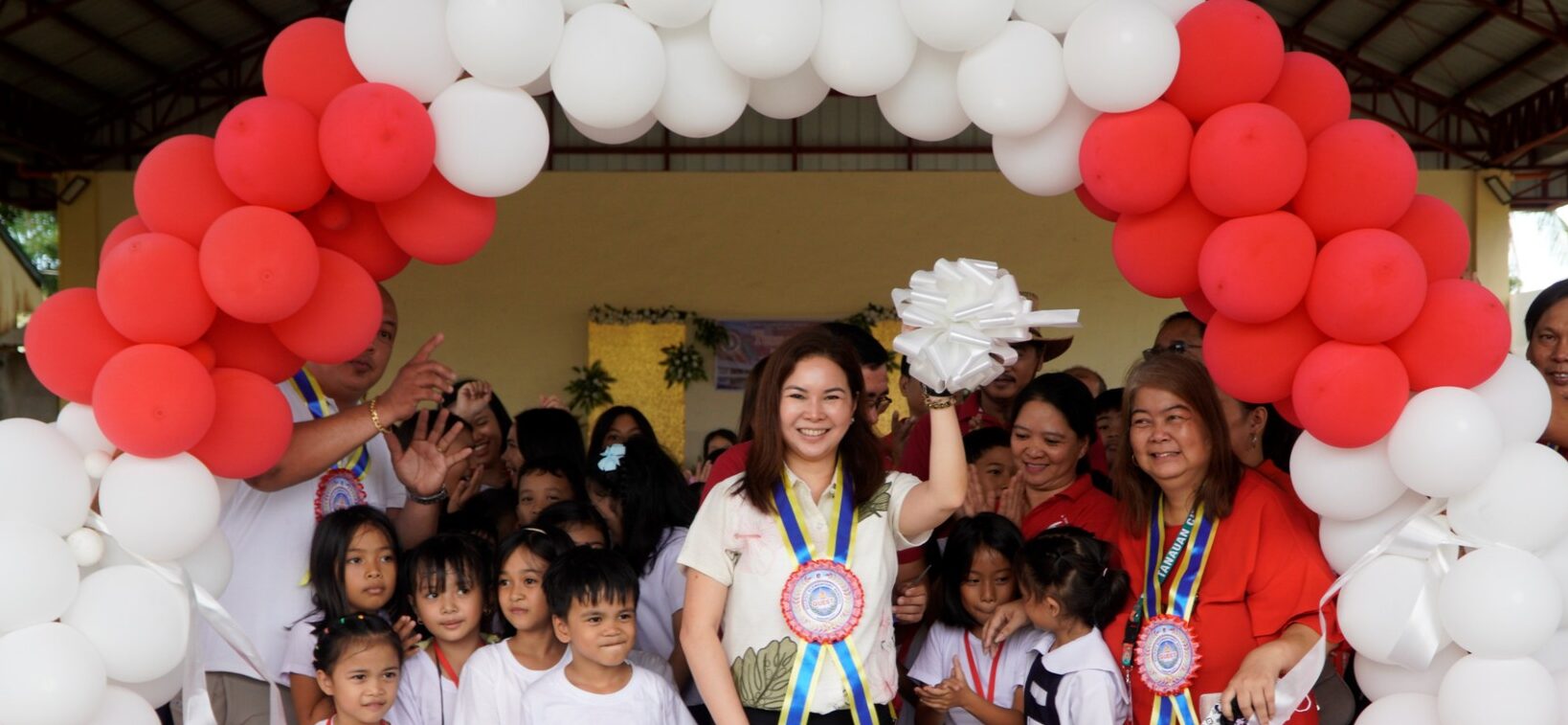 Mayor Sonny Perez Collantes Nagpaabot ng Bagong School Building
