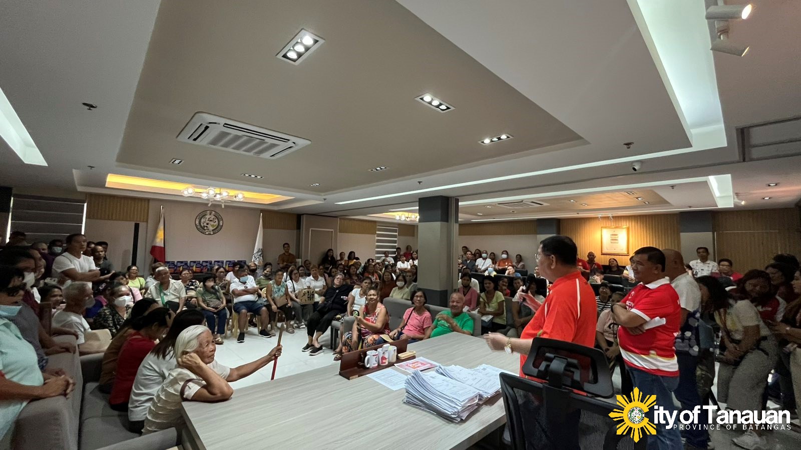 Kay Mayor Sonny Perez Collantes sinisigurong natutugunan ang Pangangailangang Medikal ng ating mga Kababayan!